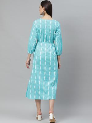 notch neck printed dress - 17470153 - Standard Image - 3