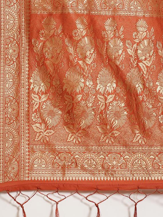 self design banarasi saree with blouse - 17470498 - Zoom Image - 4