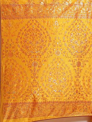floral printed saree with blouse - 17470609 - Standard Image - 4