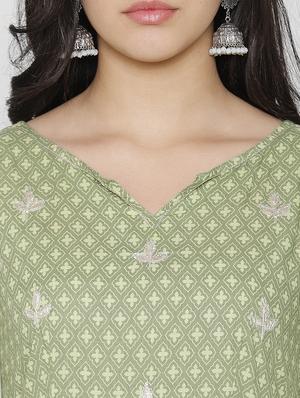 printed tiered flare ethnic dress with dupatta - 17472335 - Standard Image - 5