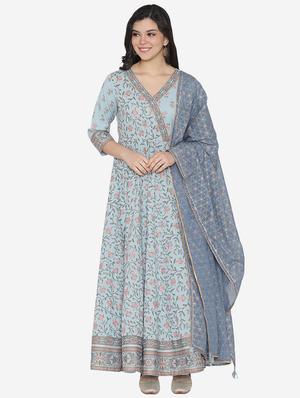 floral ethnic dress with dupatta - 17472336 - Standard Image - 3