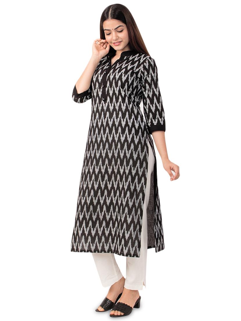 ikat print straight kurta - 17472721 - Zoom Image - 2