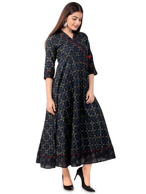 printed angrakha kurta - 17472729 - Standard Image - 2