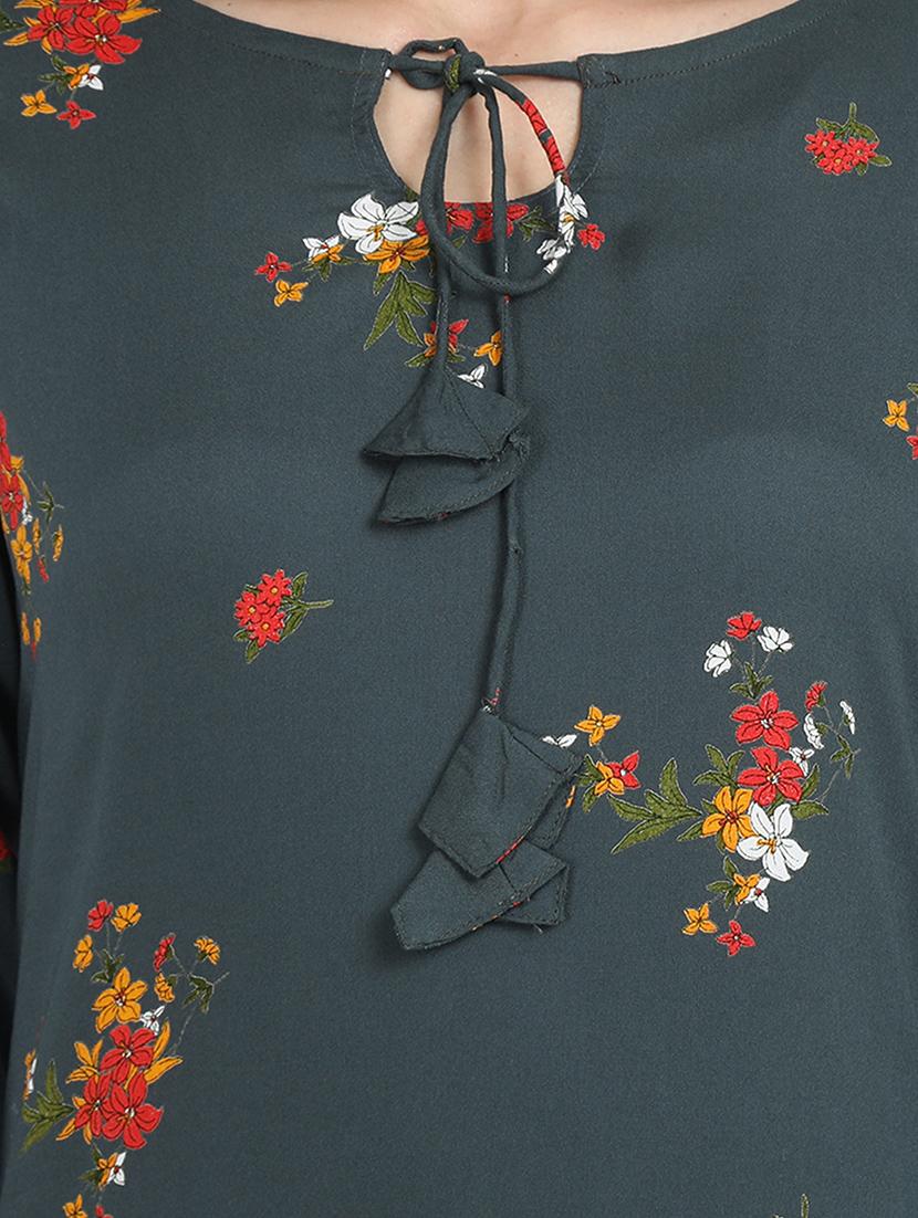 floral a-line kurta - 17473136 - Zoom Image - 4