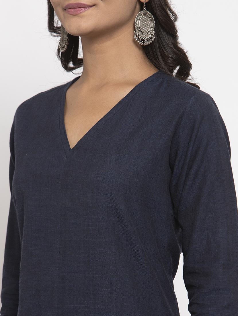solid straight kurta - 17473666 - Zoom Image - 4