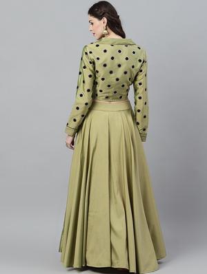 plain flared lehenga - 17476120 - Standard Image - 4