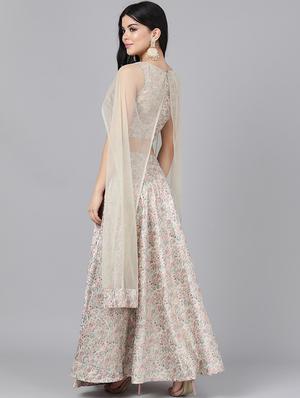 self design flared lehenga - 17476151 - Standard Image - 4