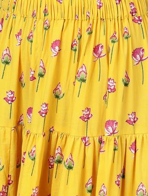 printed flared lehenga - 17476157 - Standard Image - 5