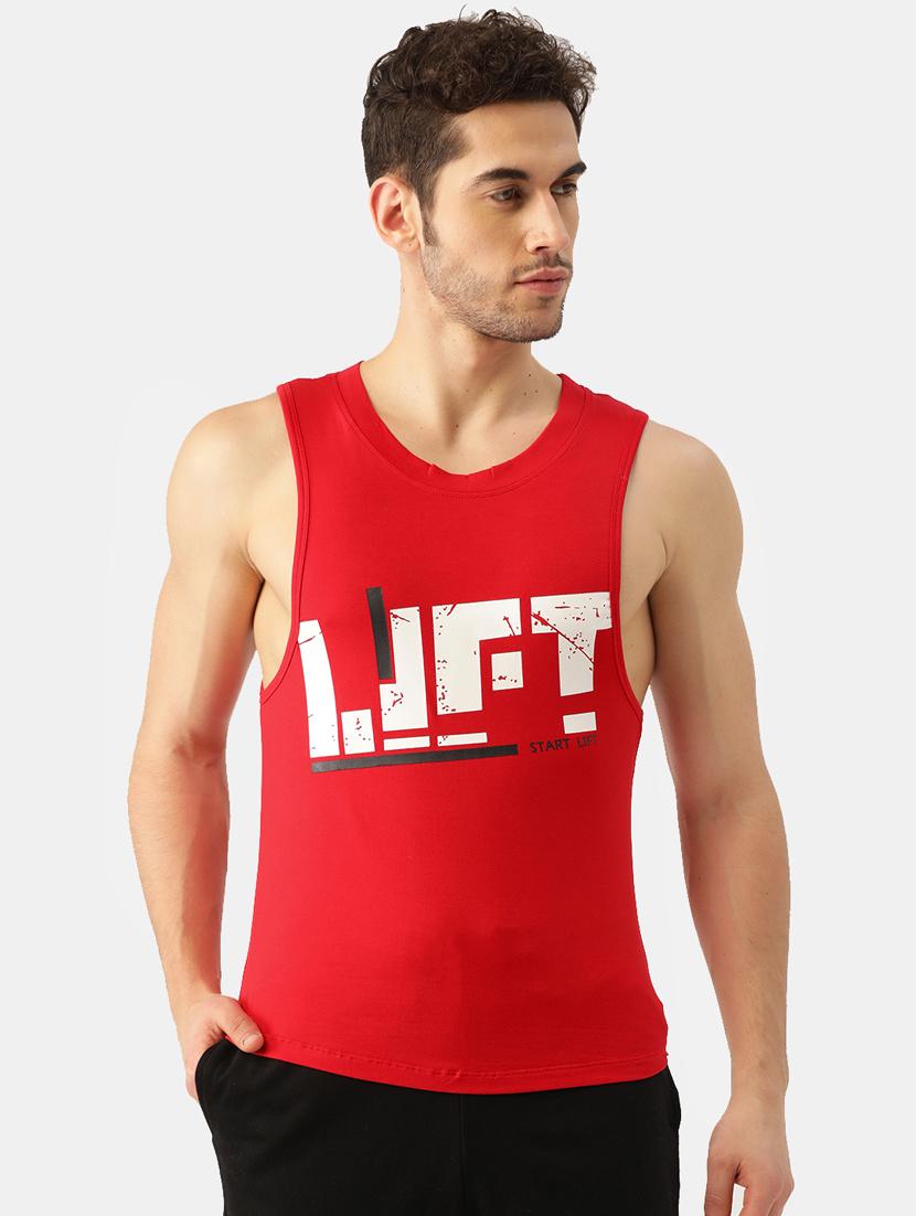 red typographic vest - 17476561 - Zoom Image - 1