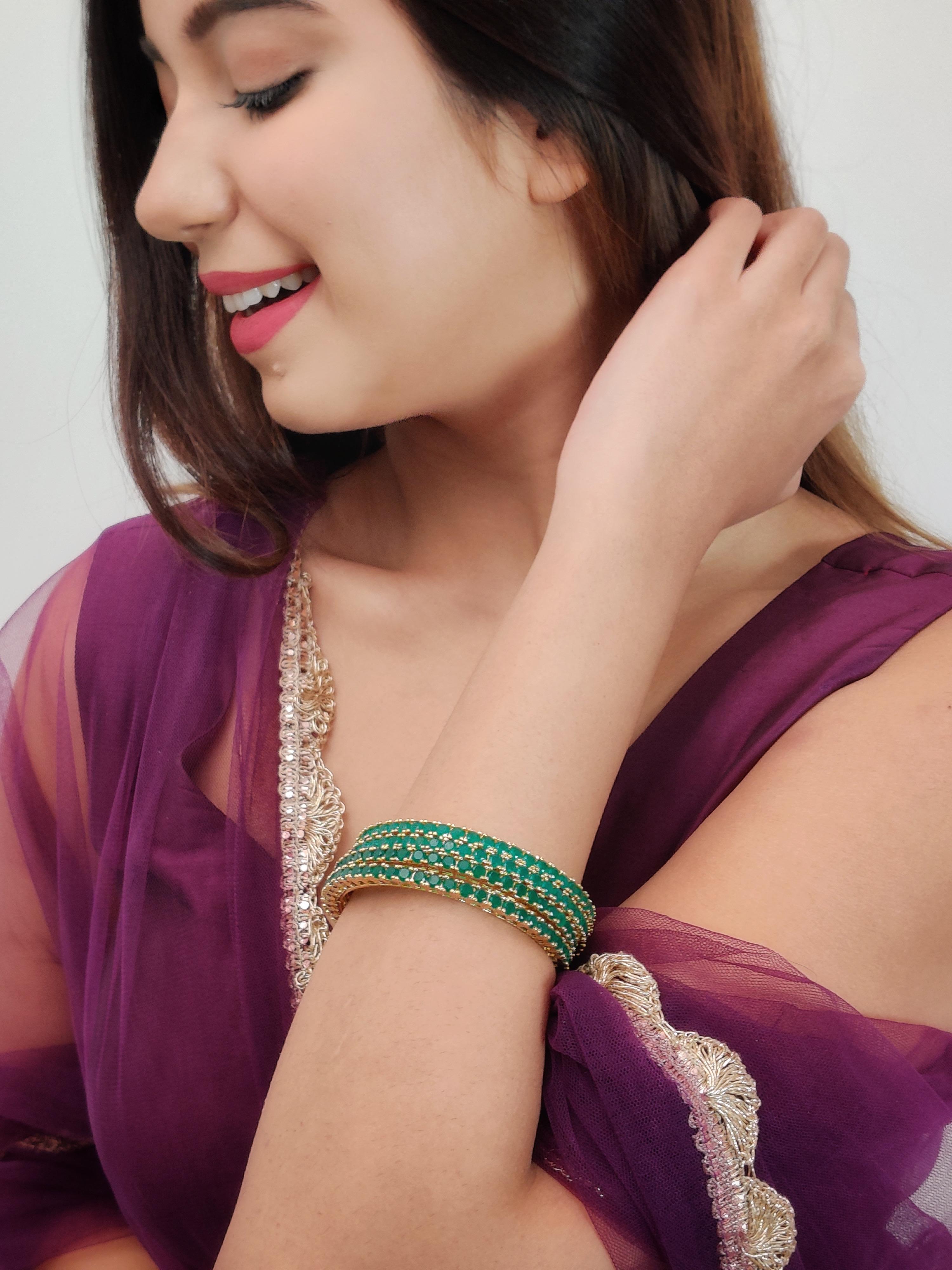 semi precious green bangle - 17476769 - Zoom Image - 1