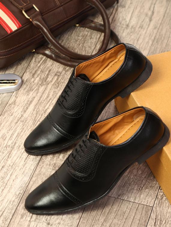 black synthetic & mesh laceup oxfords - 17477097 - Zoom Image - 2