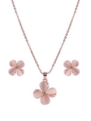 gold crystal pendant - 17477703 - Standard Image - 2