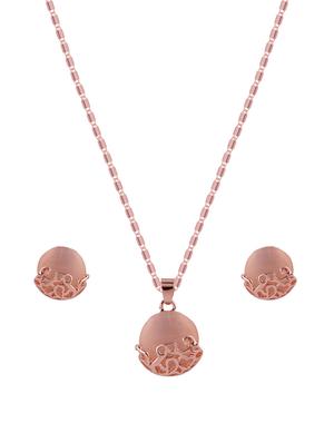 gold crystal pendant - 17477709 - Standard Image - 2
