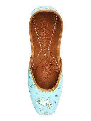 blue slip on jutis - 17477802 - Standard Image - 3