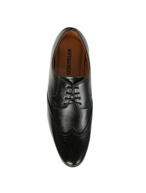 black leatherette laceup brouges - 17478470 - Standard Image - 3