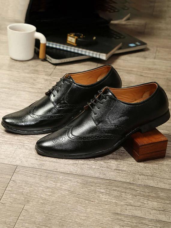 black leatherette laceup brouges - 17478470 - Zoom Image - 2