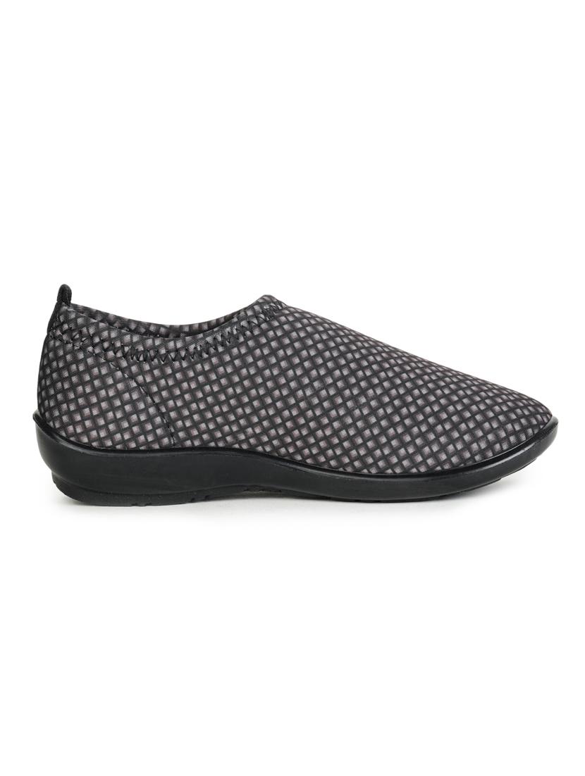 green fabric slip on ballerina - 17483838 - Zoom Image - 2