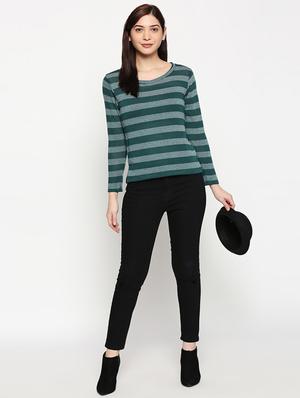 v-neck striped tee - 17484805 - Standard Image - 4