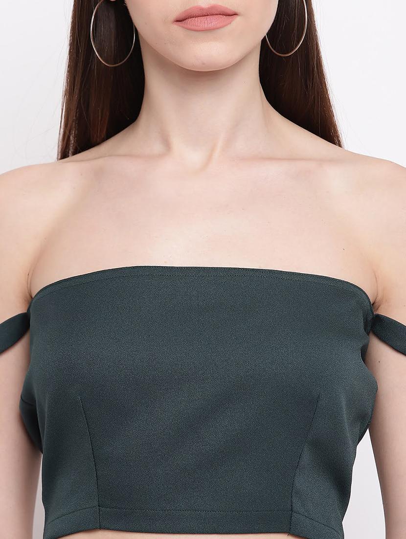 off shoulder crop top with trouser set - 17484815 - Zoom Image - 4