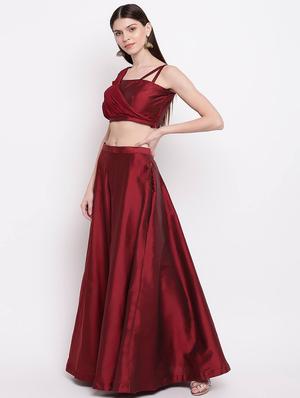 solid top and skirt set - 17484881 - Standard Image - 2