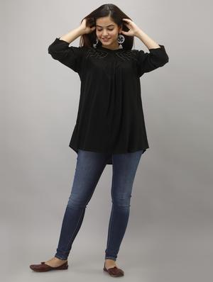 embellished regular top - 17484893 - Standard Image - 4