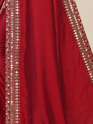 solid bordered saree with blouse - 17484940 - Standard Image - 5