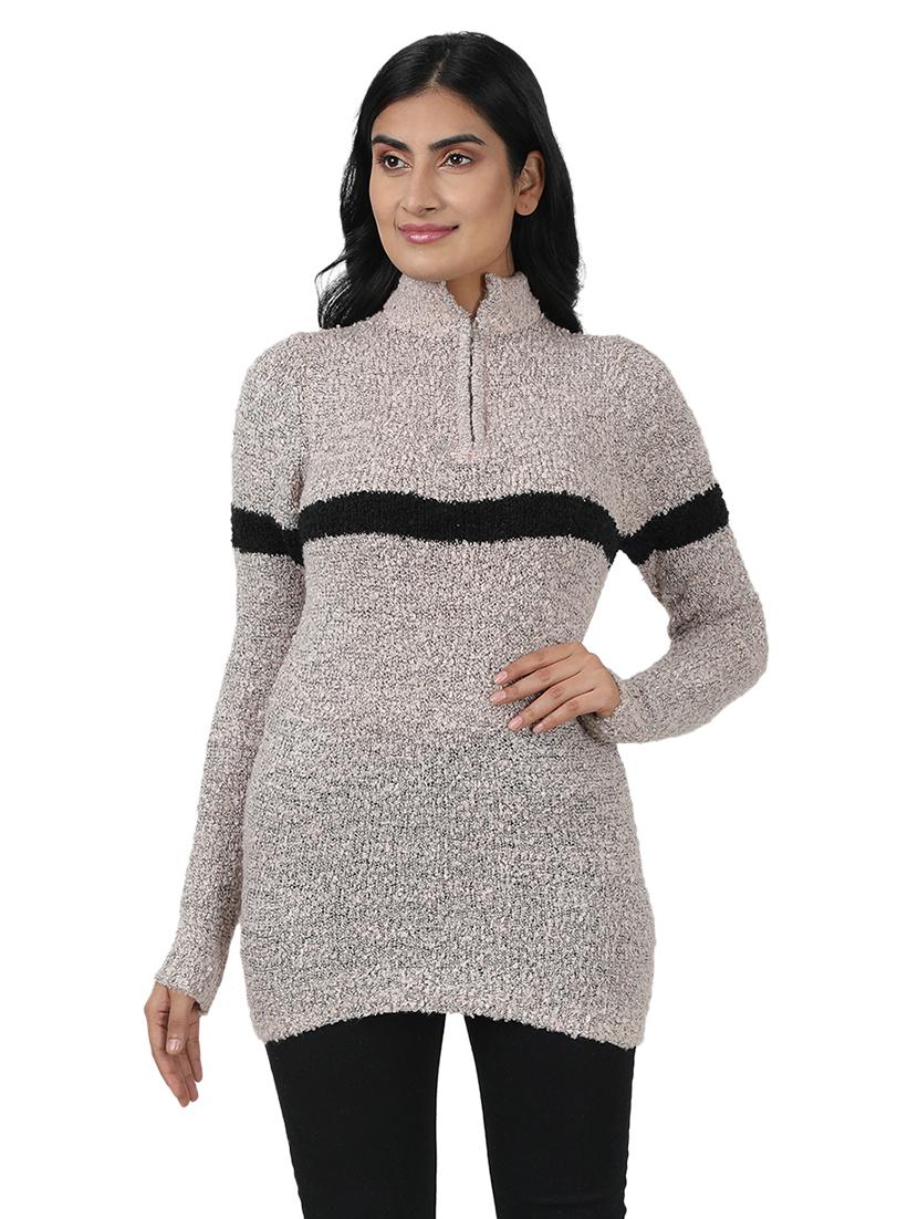 stand collar contrast detail pullover - 17488124 - Zoom Image - 1