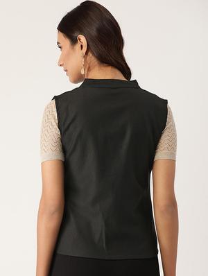 button closure waist coat - 17490463 - Standard Image - 3
