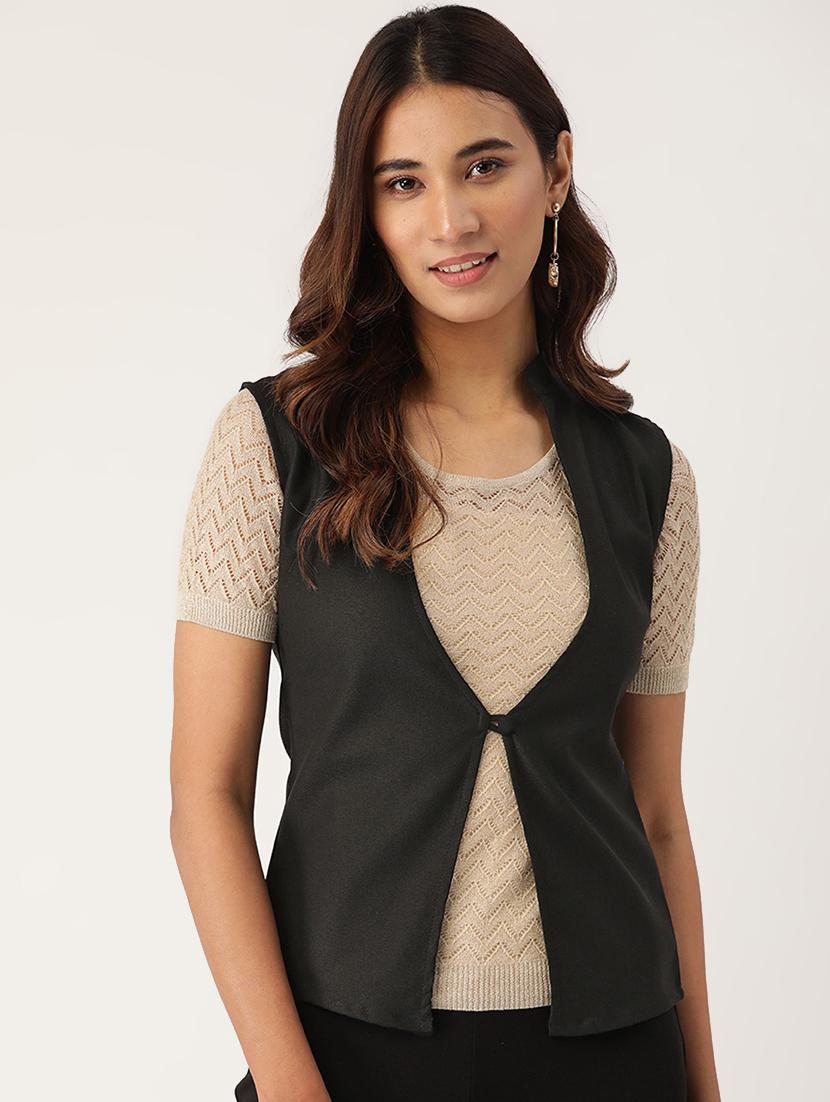 button closure waist coat - 17490463 - Zoom Image - 1