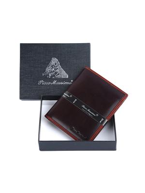 brown leather wallet - 17492966 - Standard Image - 5
