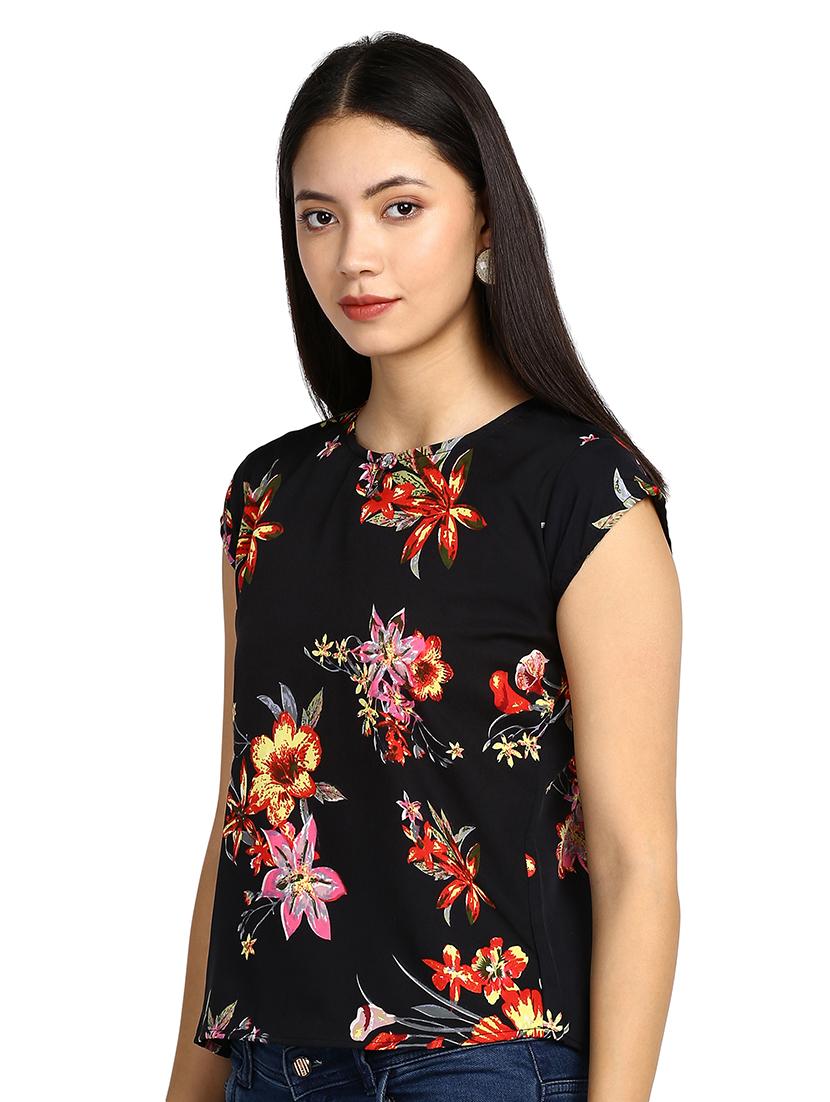 key hole neck floral top - 17494216 - Zoom Image - 2
