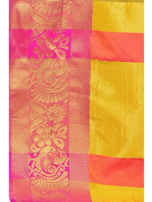 mustard banarasi saree with blouse - 17499501 - Standard Image - 4