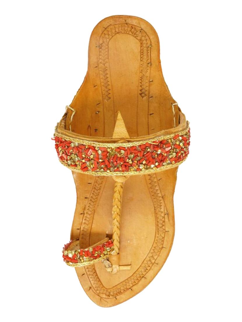 red fabric slip on kolhapuris - 17501190 - Zoom Image - 3