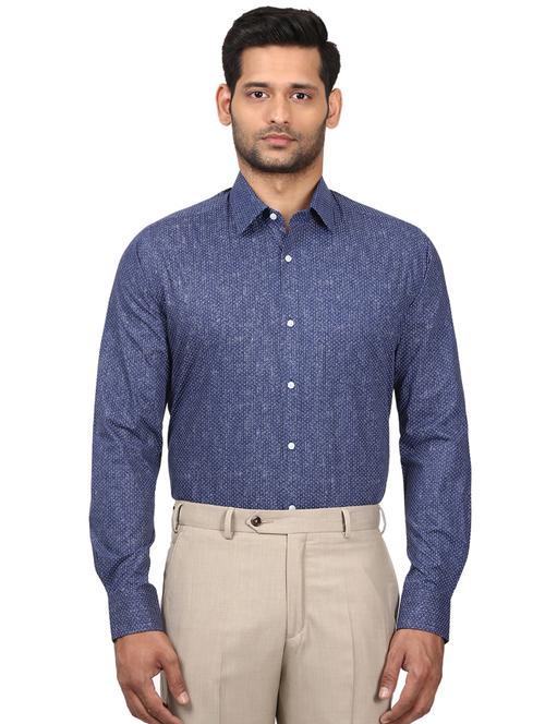 blue polka dot shirt - 17502342 - Standard Image - 1