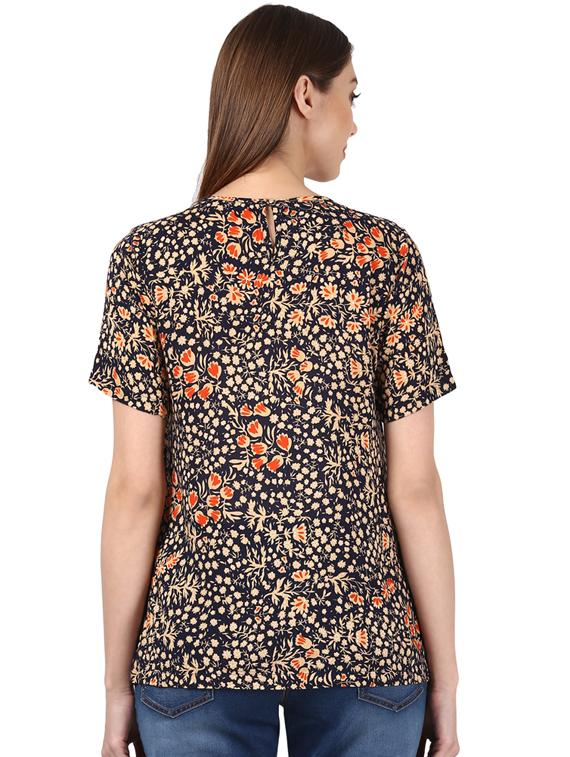round neck floral top - 17503046 - Zoom Image - 3