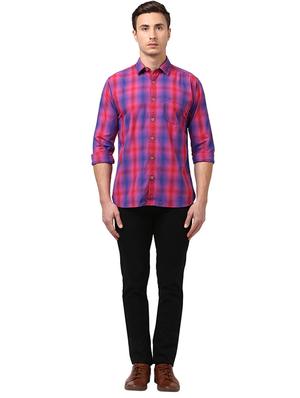 red checkered casual shirt - 17506794 - Standard Image - 4