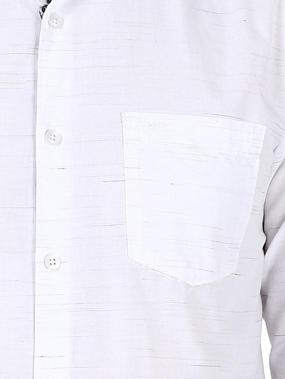 white solid casual shirt - 17506824 - Zoom Image - 5