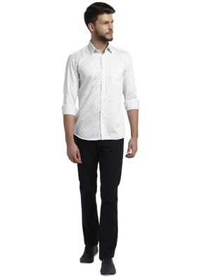 white printed casual shirt - 17507520 - Standard Image - 4