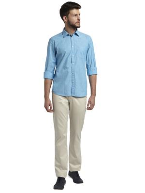 light blue printed casual shirt - 17507541 - Standard Image - 4