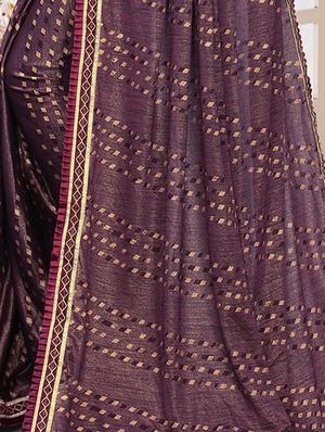 foil printed saree with blouse - 17508214 - Standard Image - 4