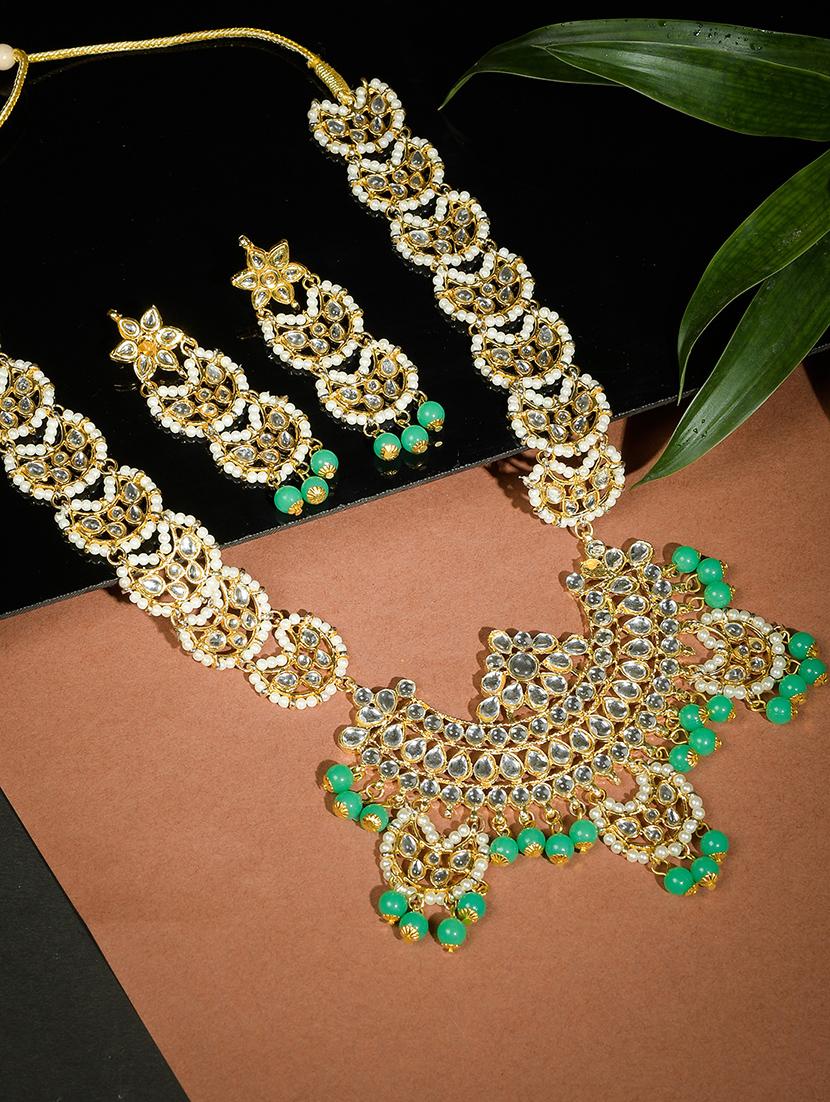 green tone gold brass long necklace - 17511294 - Zoom Image - 5