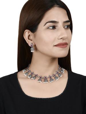 red tone silver brass short necklace - 17511340 - Standard Image - 6