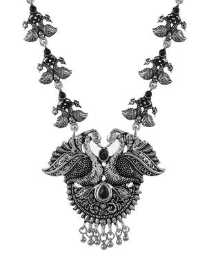 black tone silver brass short necklace - 17511341 - Standard Image - 2