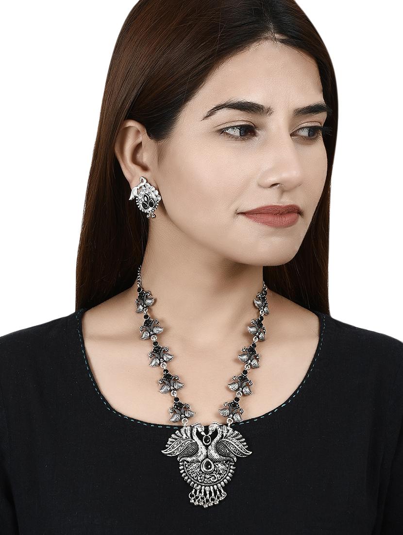 black tone silver brass short necklace - 17511341 - Zoom Image - 6