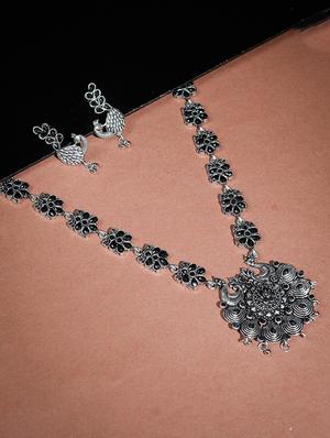 black tone silver brass long necklace - 17511342 - Standard Image - 5
