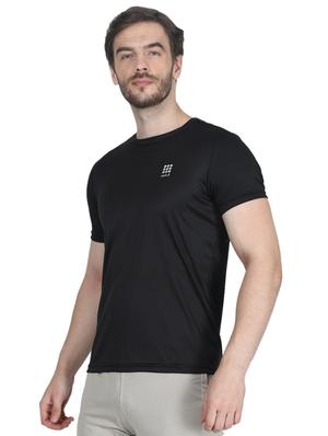 black solid t-shirt - 17511629 - Standard Image - 2