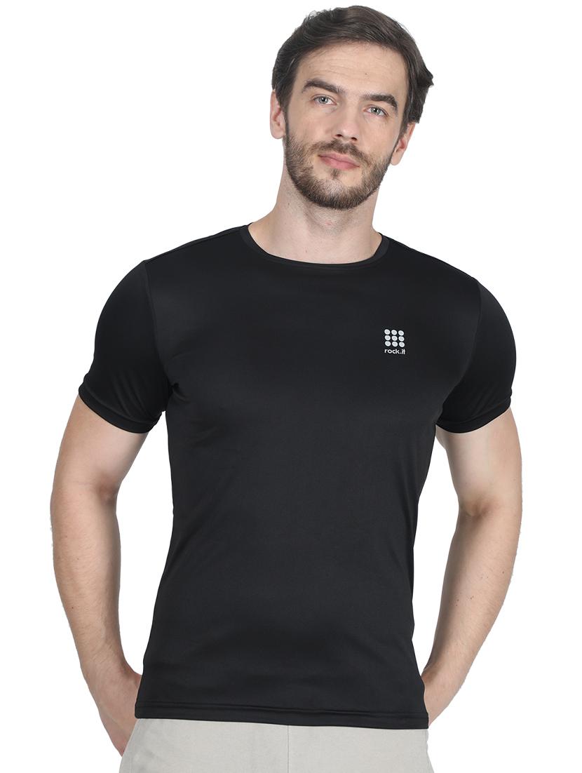 black solid t-shirt - 17511629 - Zoom Image - 1