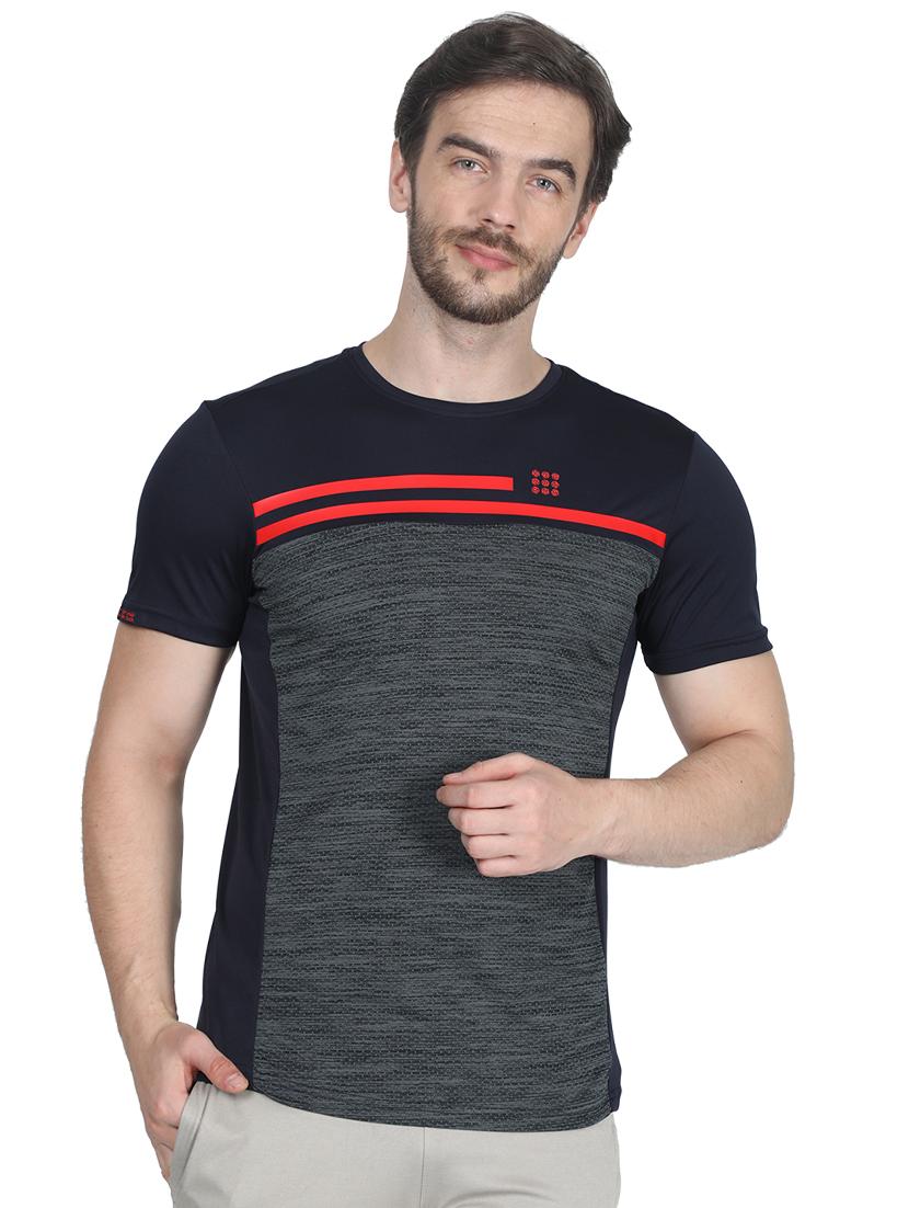 navy blue color block t-shirt - 17511647 - Zoom Image - 1