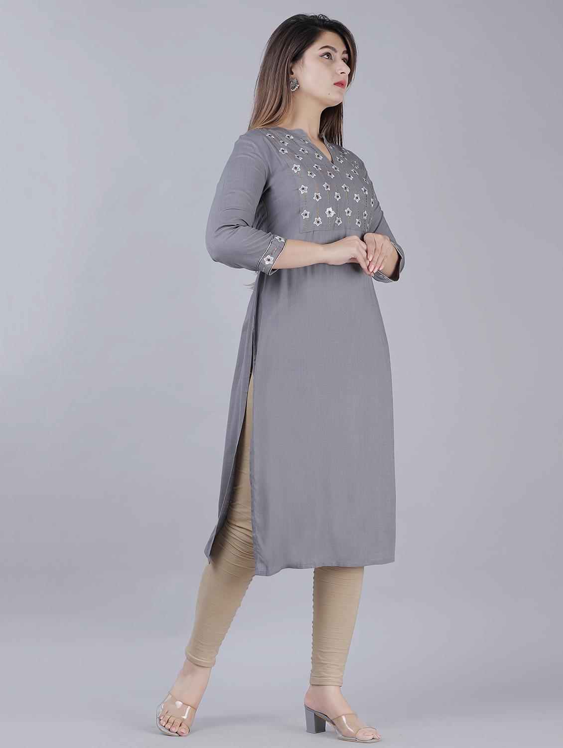 embroidered straight kurta - 17514409 - Zoom Image - 2