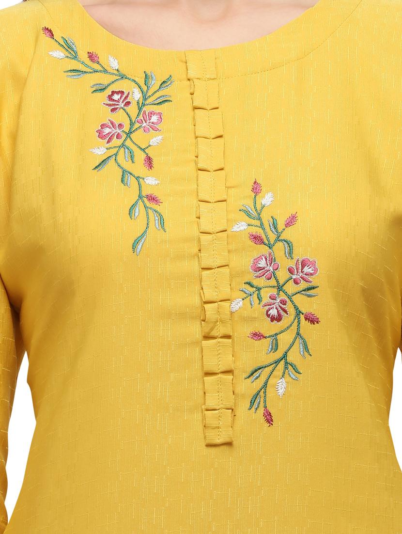 solid selfdesign kurti - 17517294 - Zoom Image - 4